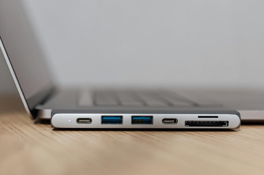dynamic online digital hub